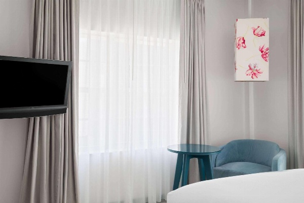 Townhouse Hotel by LuxUrban Main image